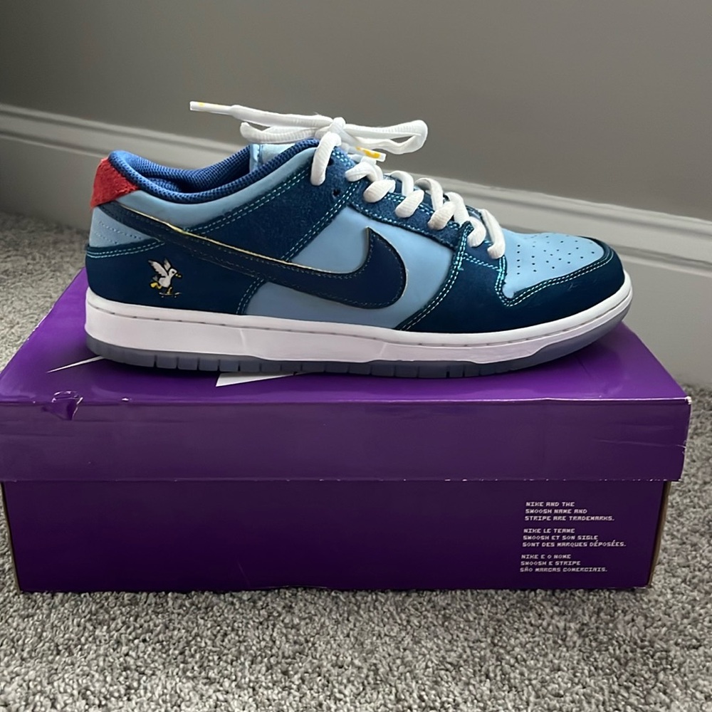 Nike SB Dunk Low Why So Sad Men size 9. Lightly used, great condition.